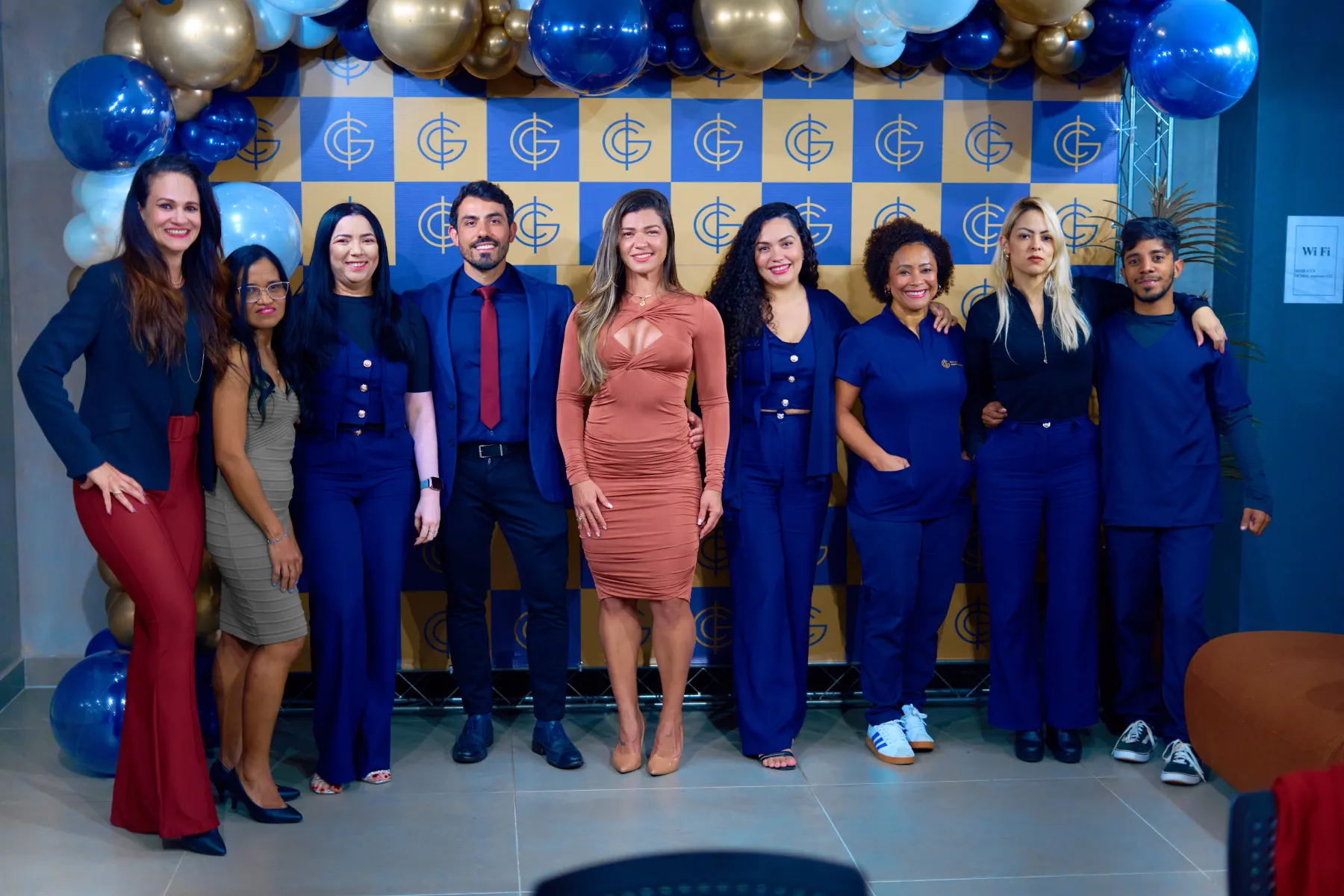 Equipe e pacientes no evento do Instituto Gabriel Campos